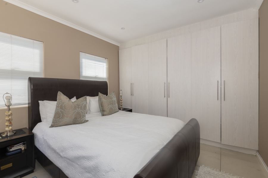 3 Bedroom Property for Sale in Villa Diamante Western Cape